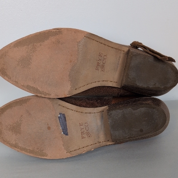 Frye and Co. Rubie Ankle Bootie - Picture 11 of 13